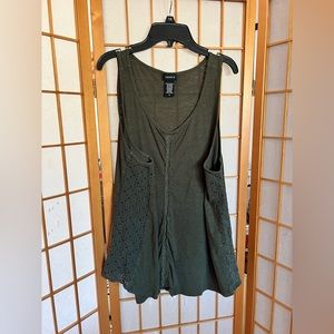 Torrid tank with lace sides